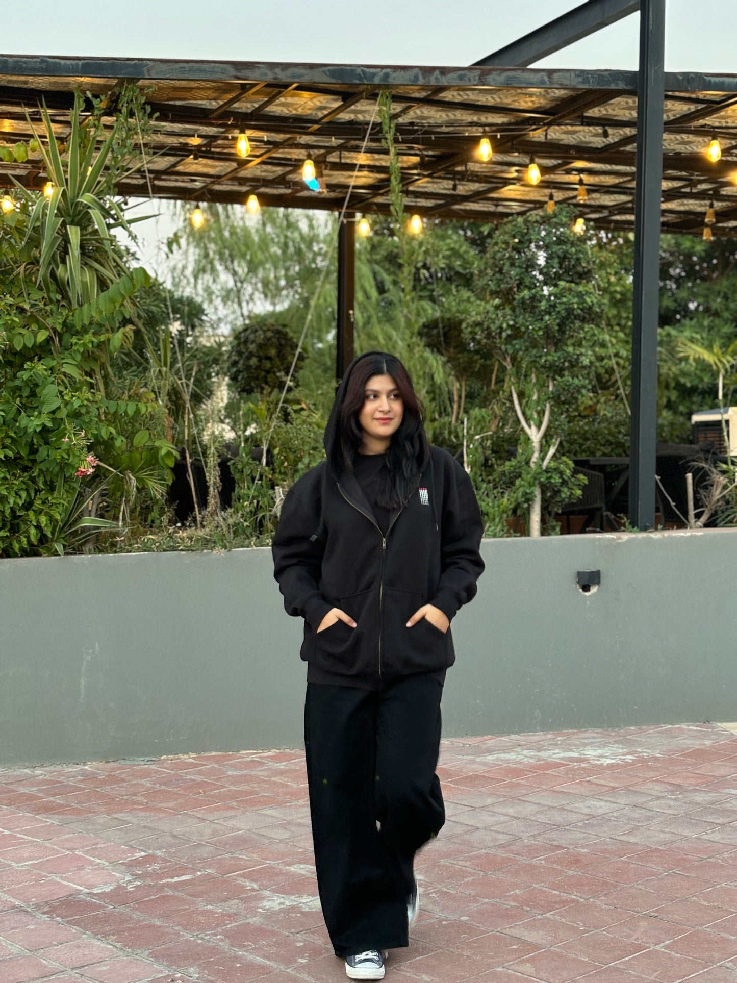 "Yaari" Zipper Hoodie